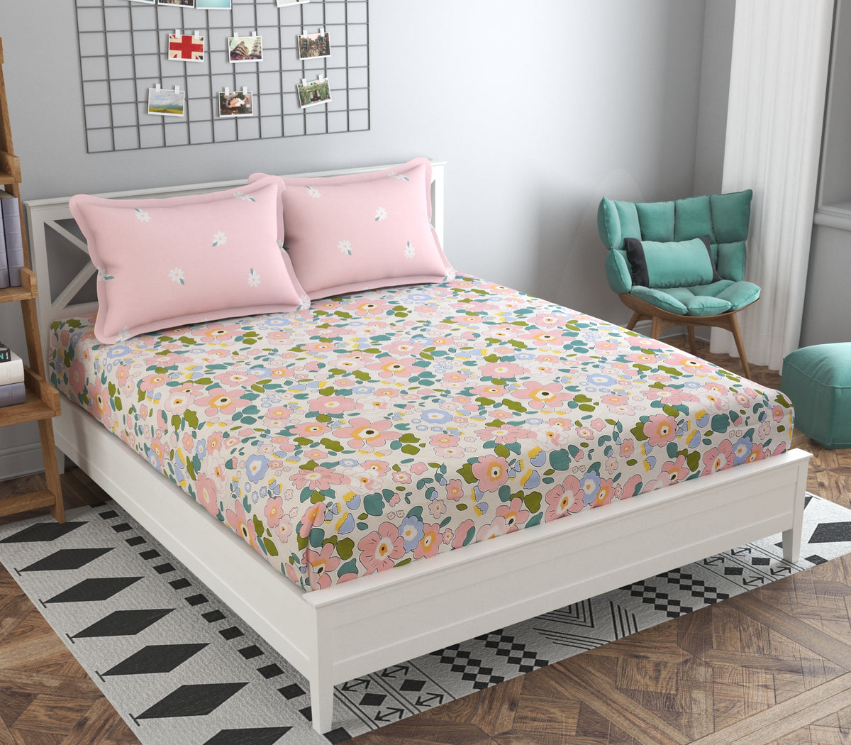 Mafatlal Plush 140 GSM Microfiber Double Bedsheet for Queen Size Bed | Lilac Sachet | 90 x 100 Inches | Multicolor Design with 2 Pillow Covers | Soft, Breathable & Fade Resistant