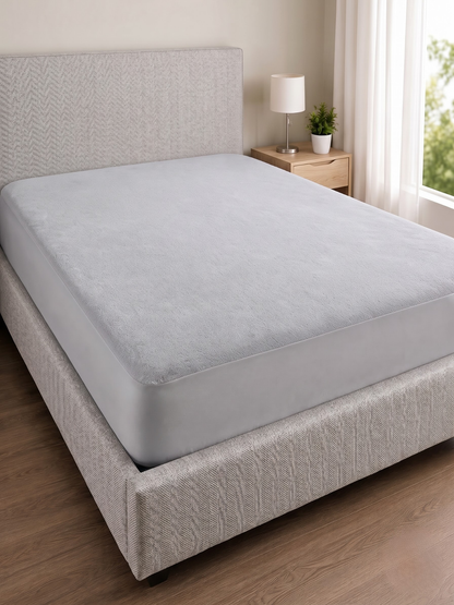 Waterproof Queen Mattress Protector (60"x78") – Breathable & Noiseless |Grey