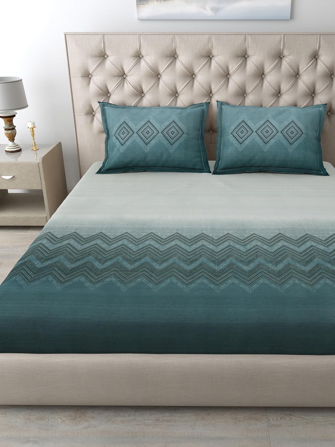 Mafatlal Autumn Delight Bedsheet – Navy Blue, King, Cotton