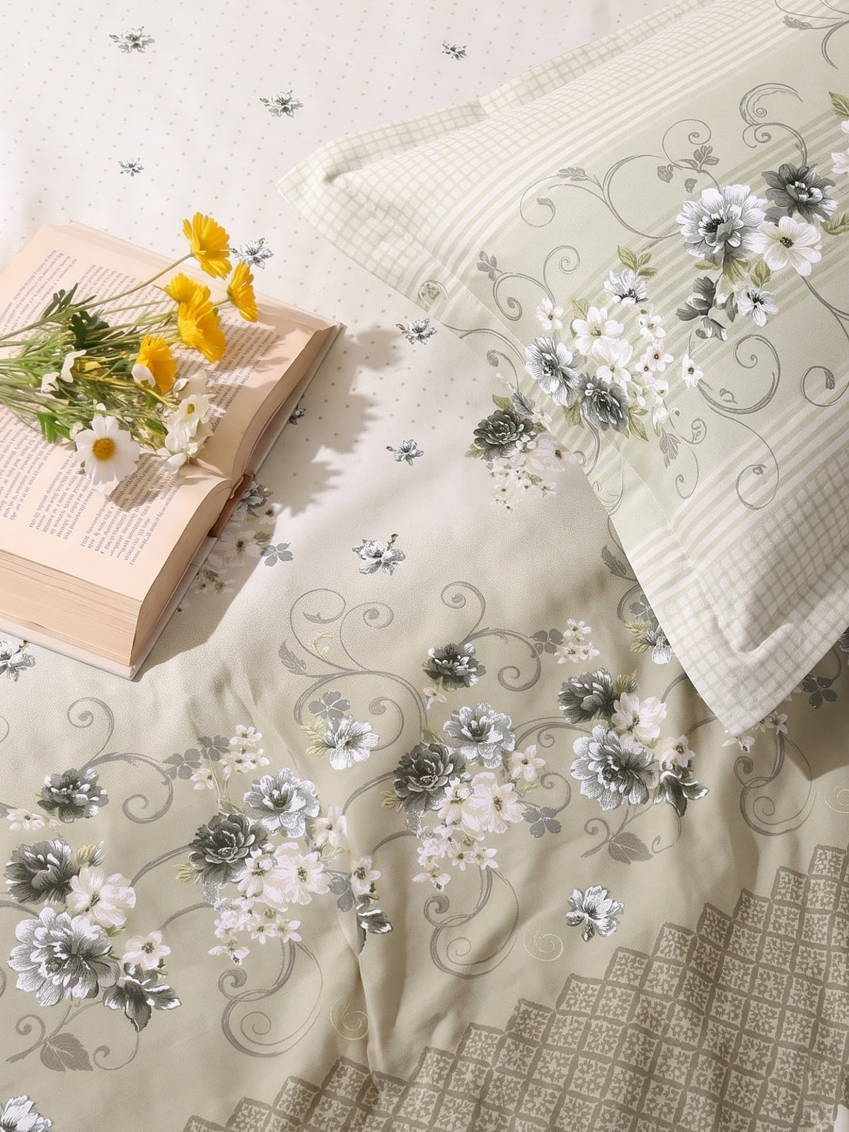 DAZZEL KING 100% Cotton Bedsheet | 210 TC Premium Fabric | King Size 108 x 108 Inches | Includes 2 Pillow Covers