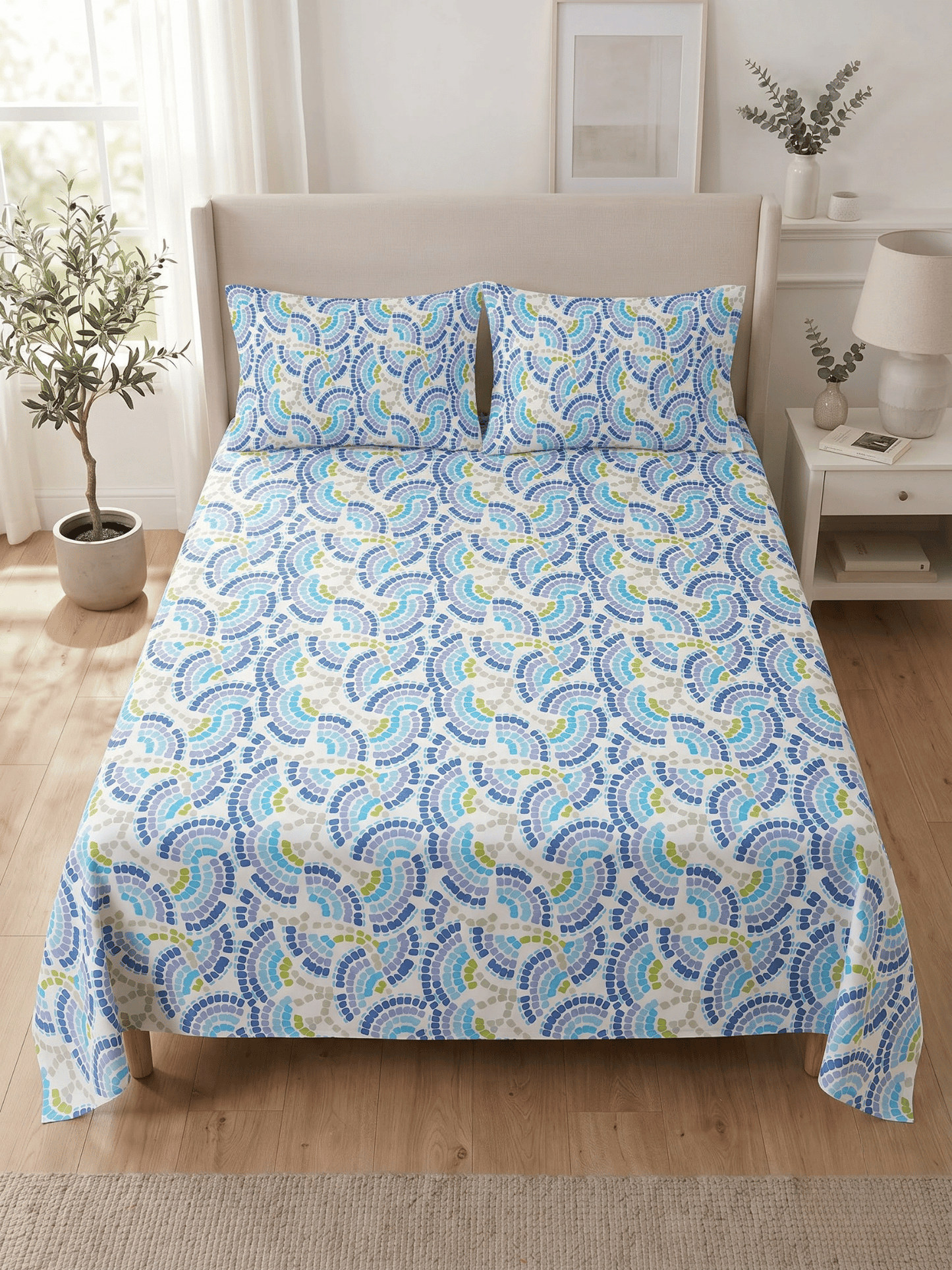 144 TC Fern Printed Cotton Double Bedsheet 90x100 with 2 Pillow Covers – Blue N White
