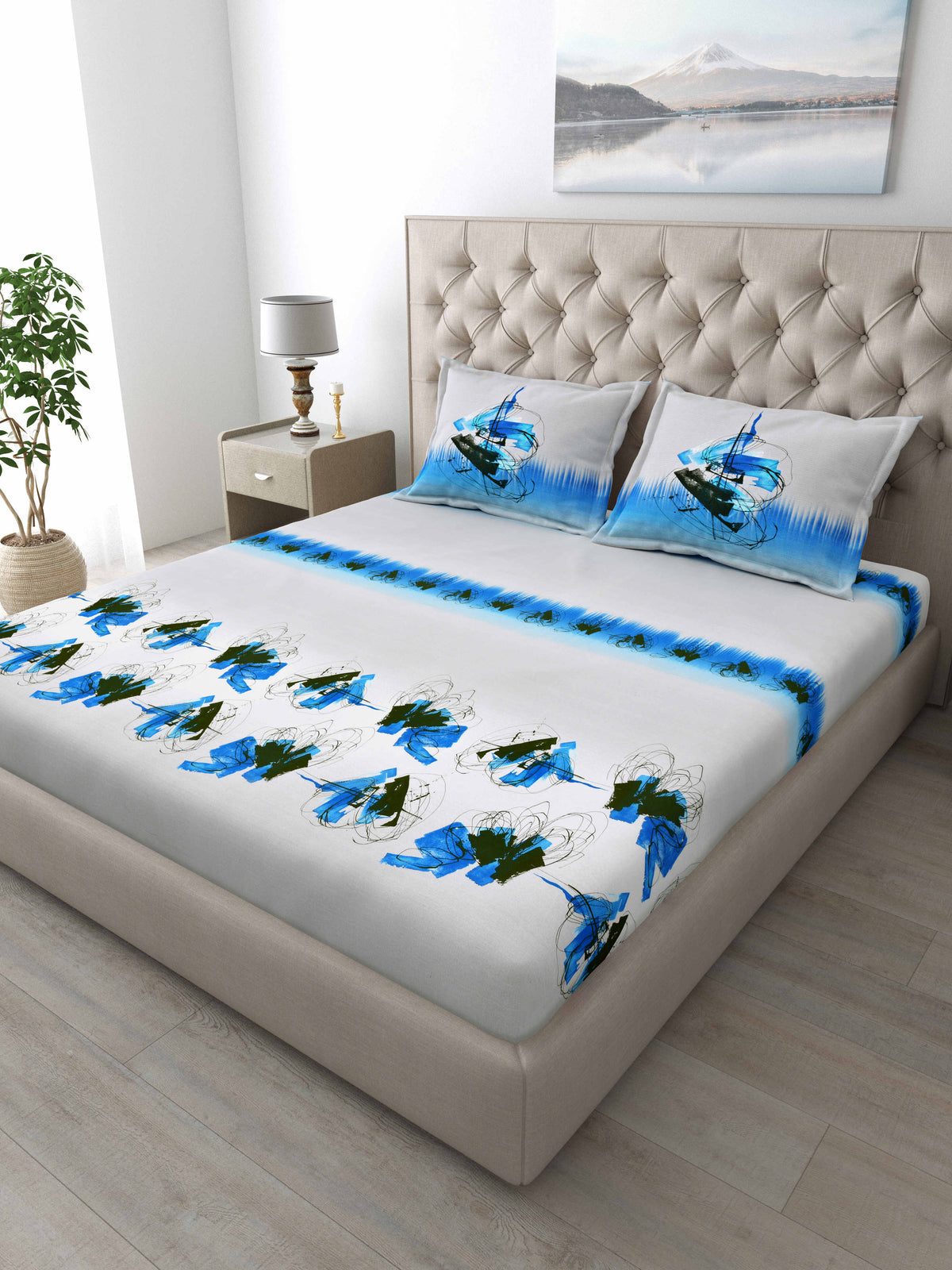 Mafatlal 186 TC Autumn Delight Cotton King Bedsheet | 108x108 Inches | Blue Fish