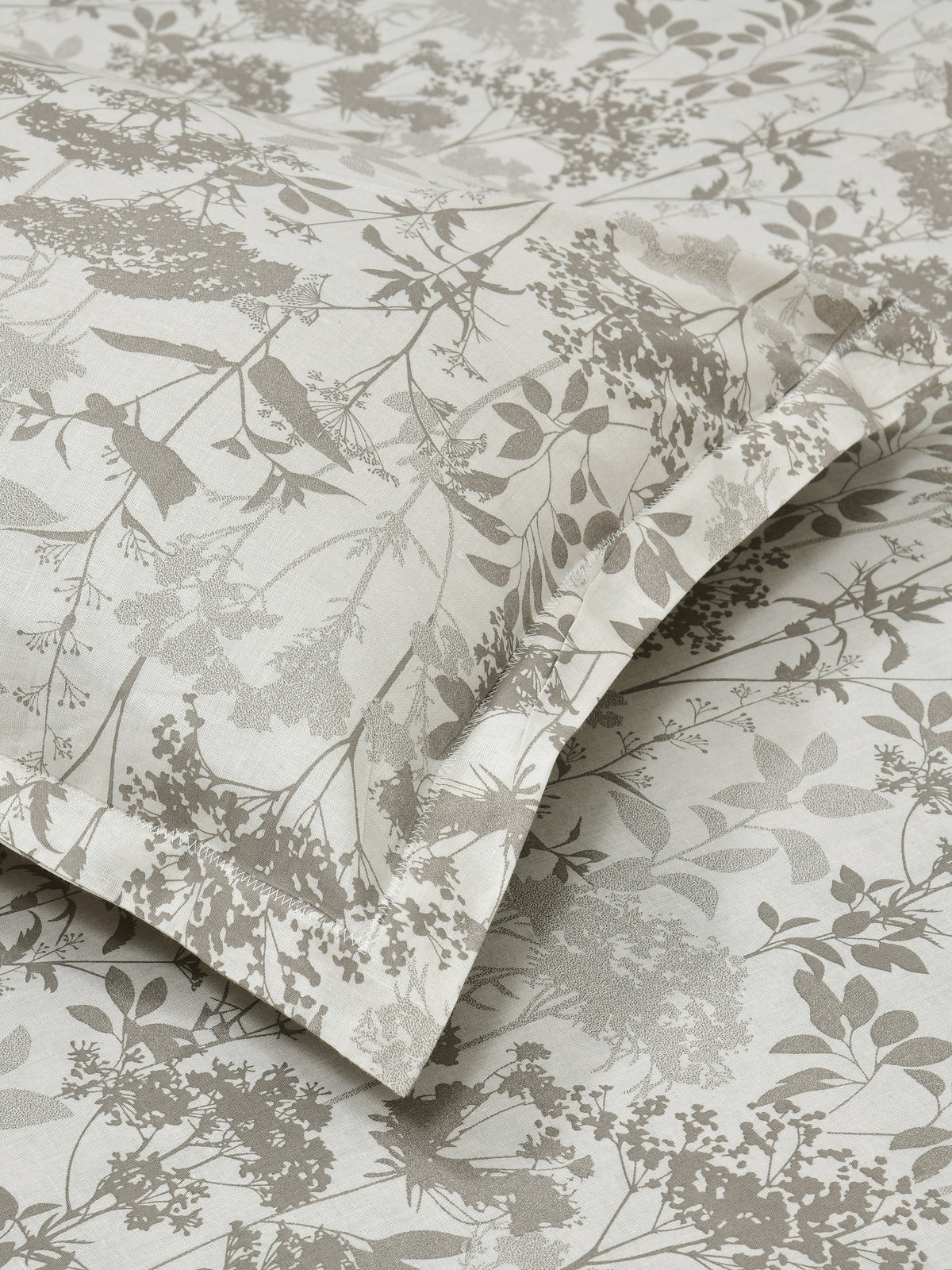 Corsica 186 TC Cotton King Size Bedsheet | 108x108 inches | Soft & Breathable Fabric | Flat Sheet with 2 Pillow Covers