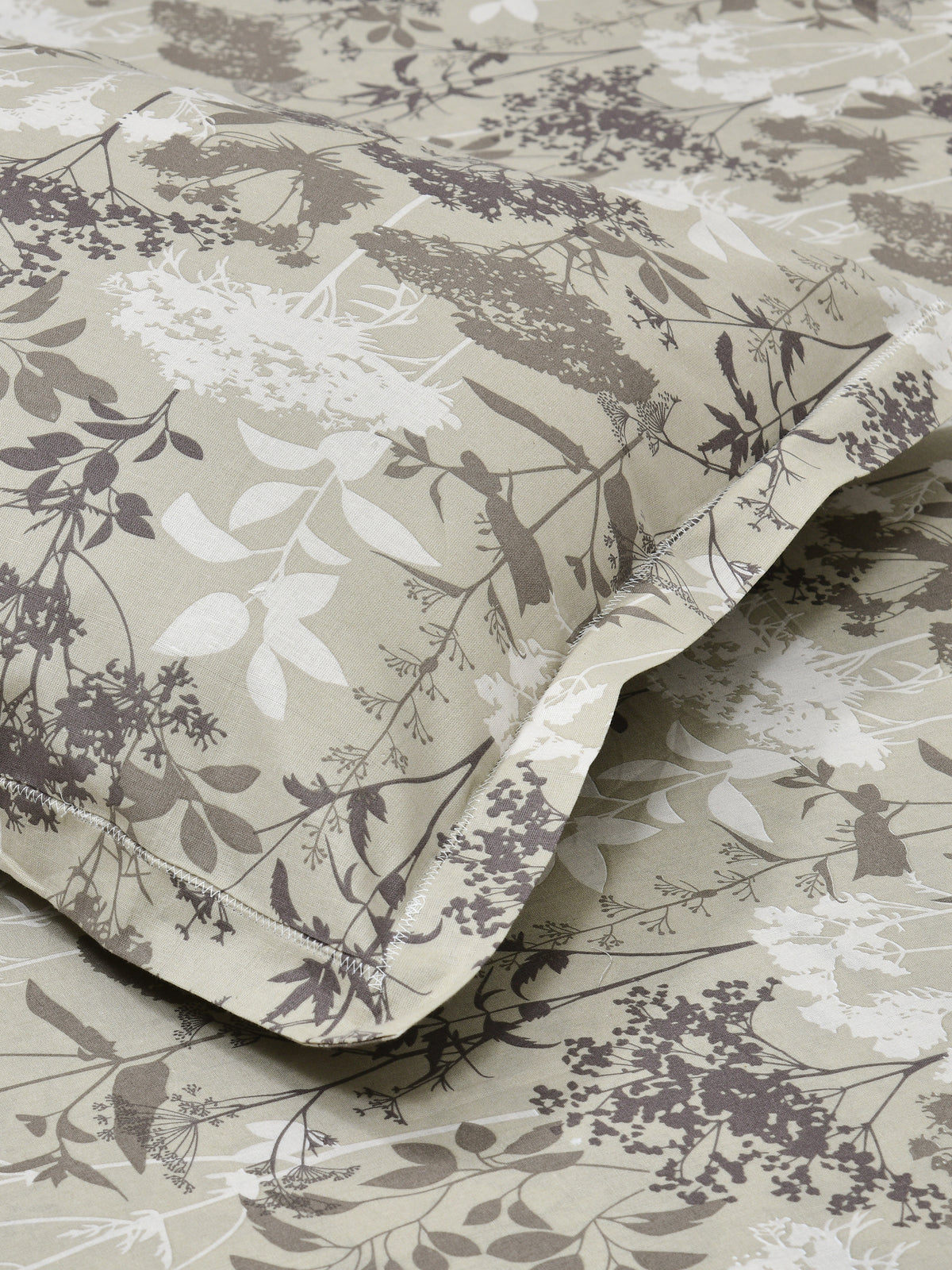 Corsica 186 TC Cotton King Size Bedsheet | 108x108 inches | Soft & Breathable Fabric | Flat Sheet with 2 Pillow Covers