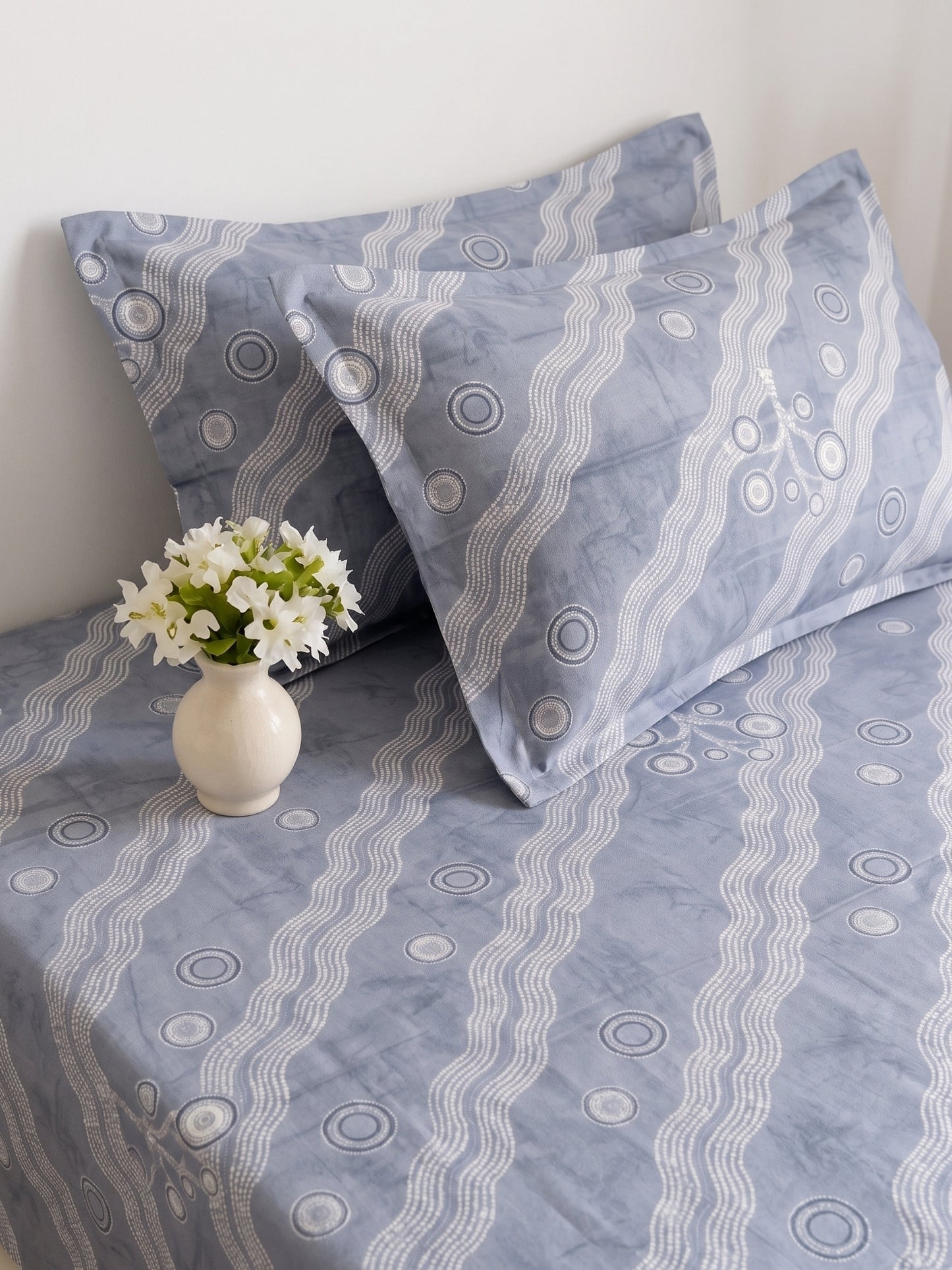 186 TC 100% Cotton Double Bedsheet 90 x 100 Inch with 2 Pillow Cover