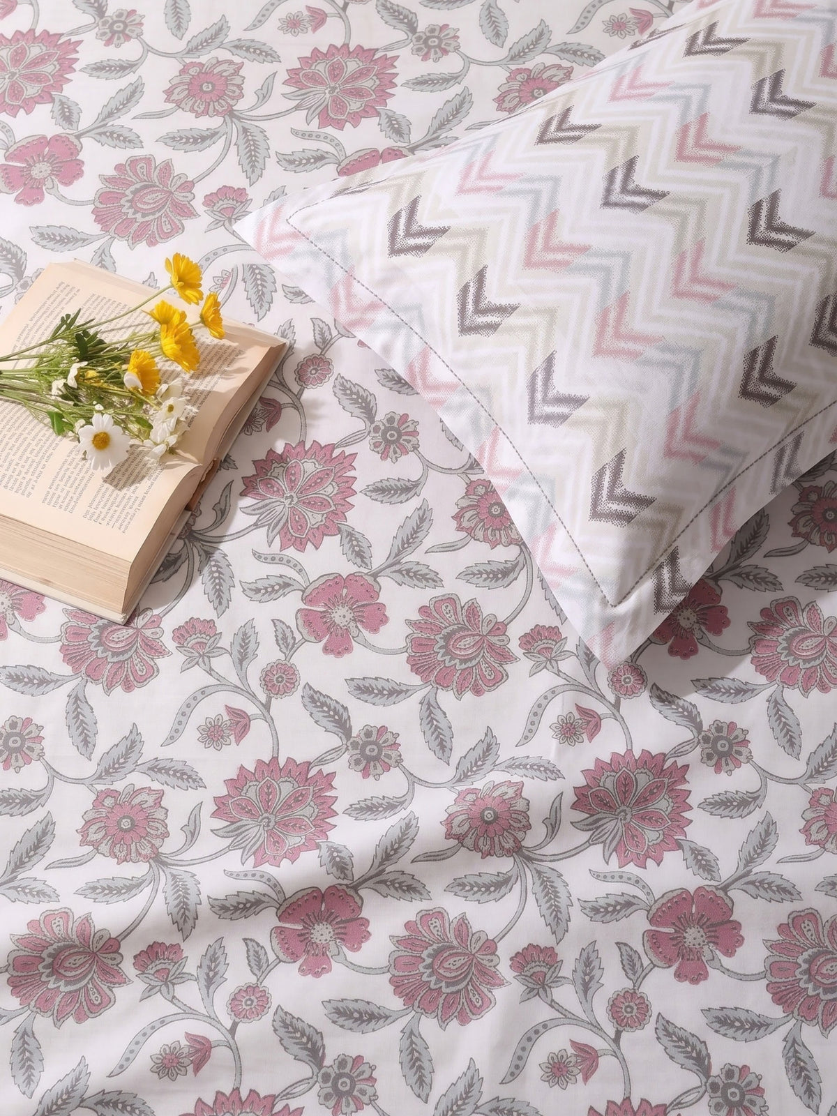 100% Cotton Classic Bedsheet - 108 x 108 Inches, 144 TC|Pink
