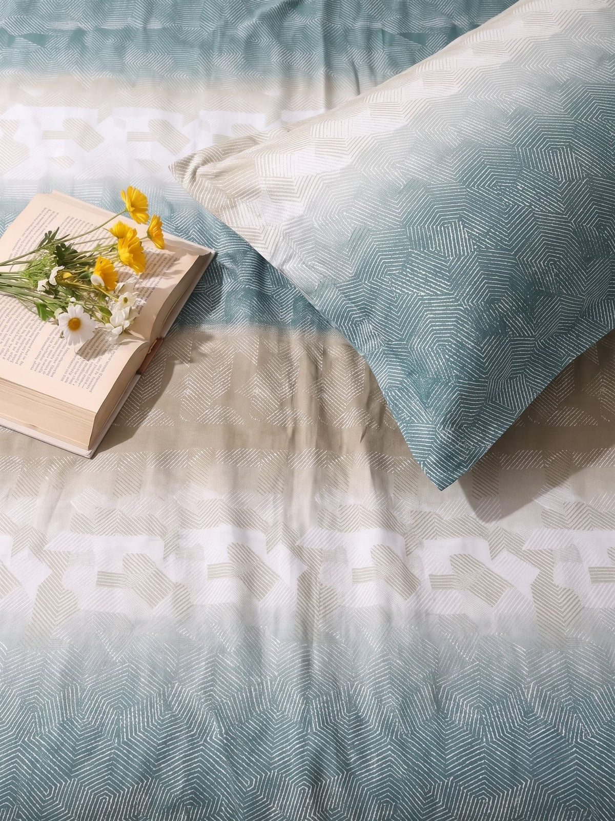 SILKON OMORE King Size Bedsheet | 100% Cotton | 210 TC Premium Fabric | 108 x 108 Inches | Includes 2 Pillow Covers