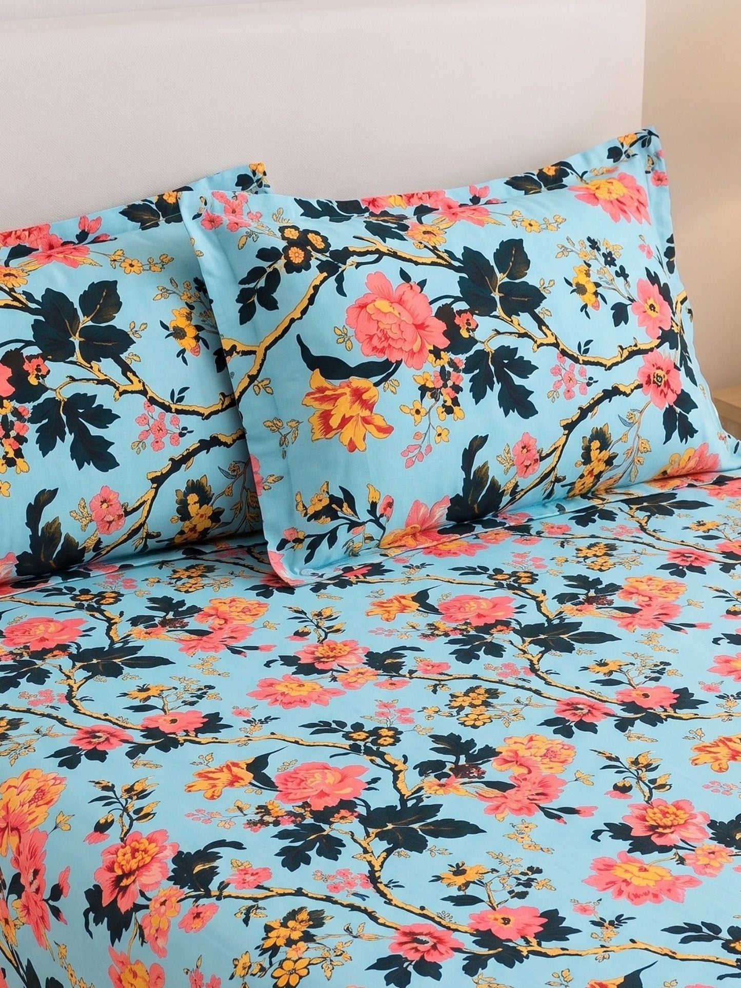 144 TC Pure Cotton King Size Bedsheet 108 x 108 Inch with 2 Pillow Covers