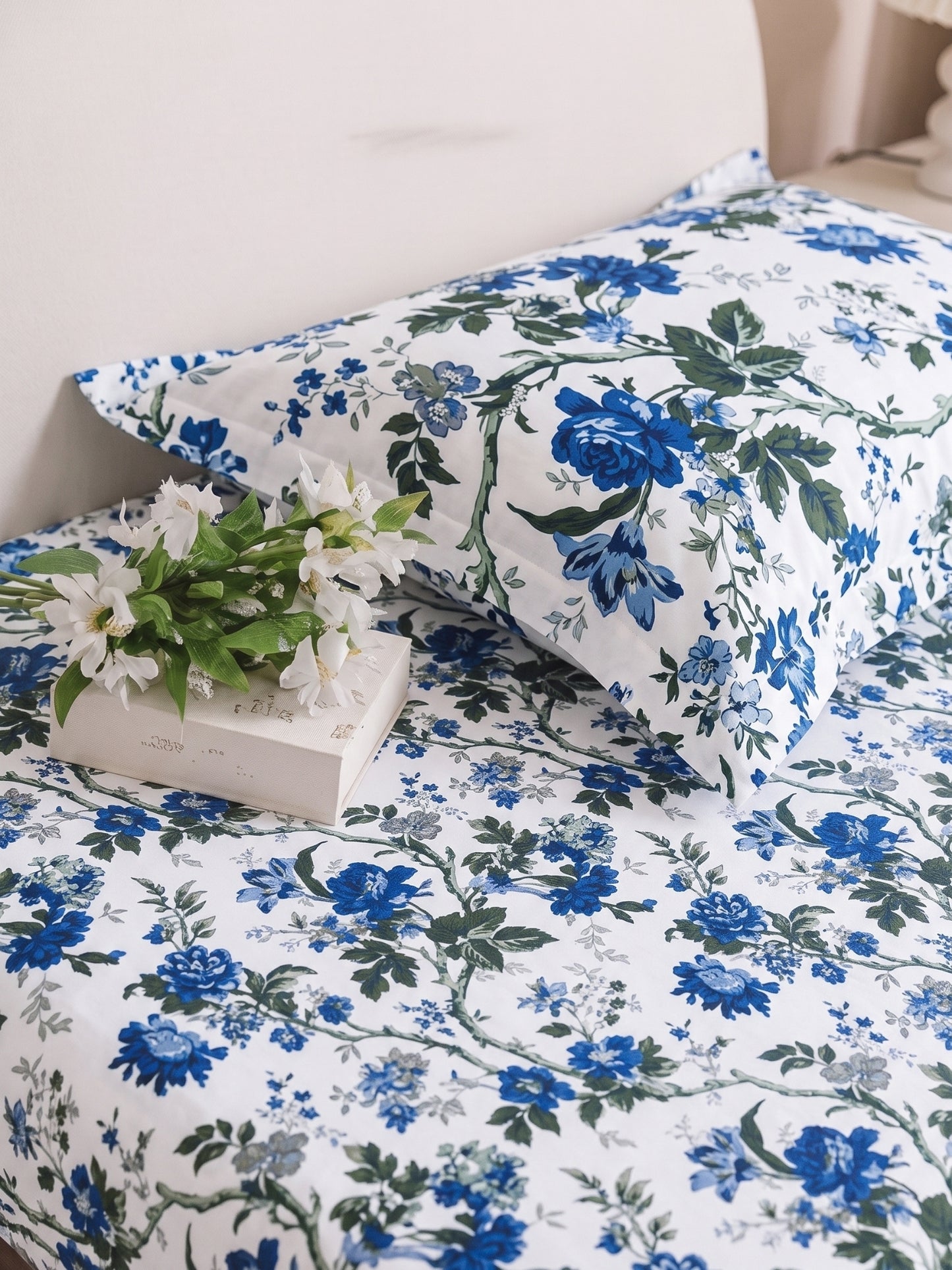 144 TC Pure Cotton Single Bedsheet 90 x 60 Inch with 1 Pillow Cover