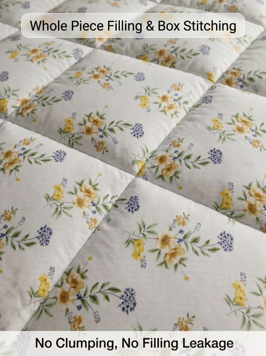 120 GSM Reversible Single Bed Comforter, Lightweight AC Comforter, 154 x 228 cm | Ice Blue
