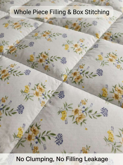 120 GSM Reversible Single Bed Comforter, Lightweight AC Comforter, 154 x 228 cm | Ice Blue