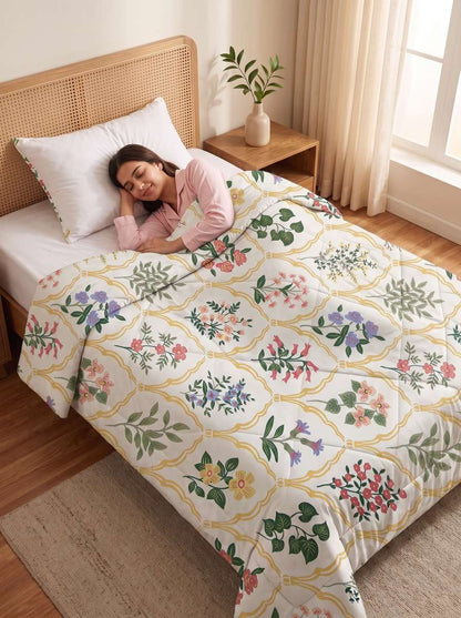 120 GSM Reversible Single Bed Comforter, Lightweight AC Comforter, 154 x 228 cm | Multicolor Cream