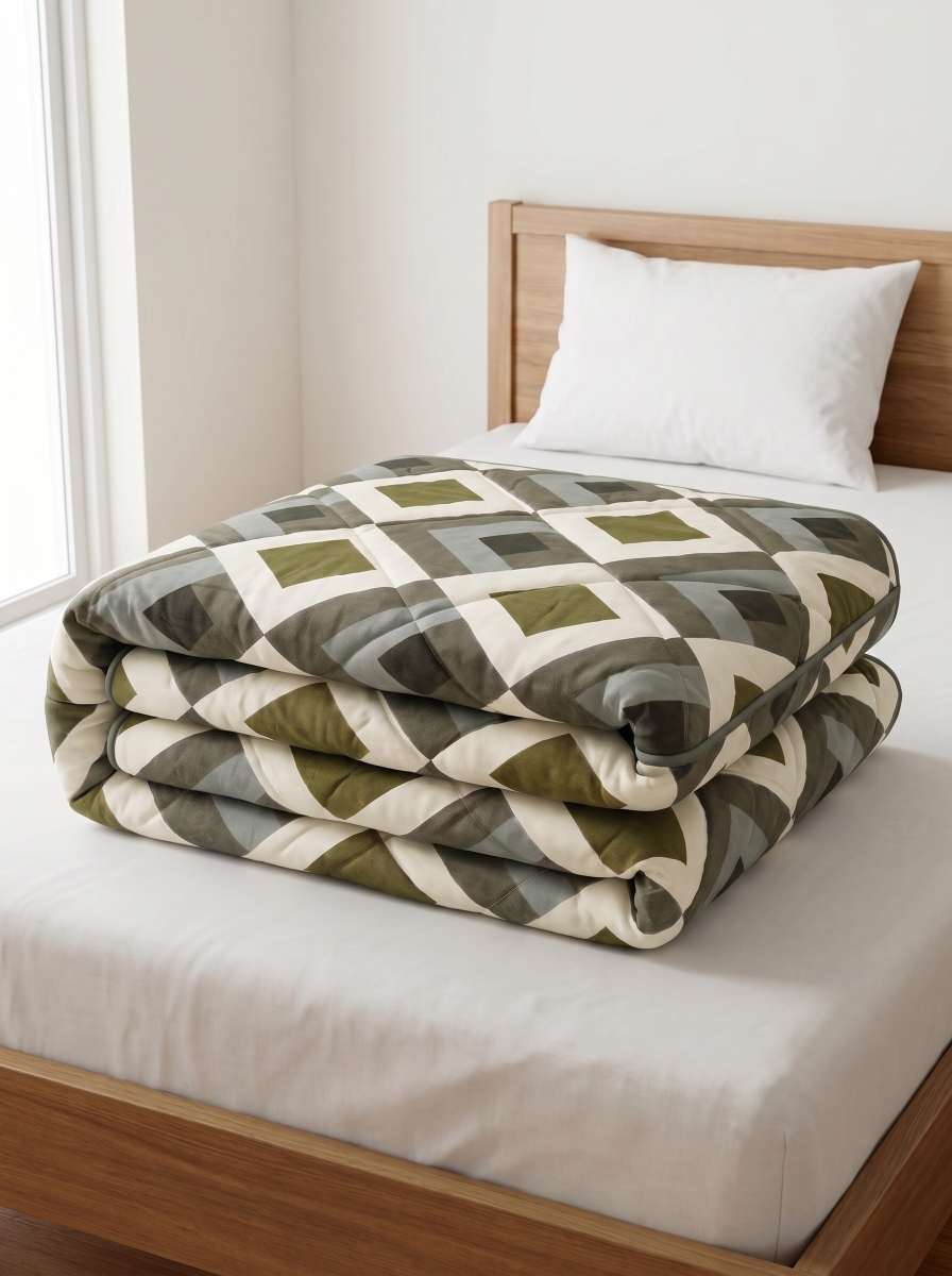 120 GSM Reversible Single Bed Comforter, Lightweight AC Comforter, 154 x 228 cm | Olive Geometric