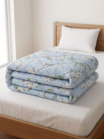 120 GSM Reversible Single Bed Comforter, Lightweight AC Comforter, 154 x 228 cm | Powder Blue