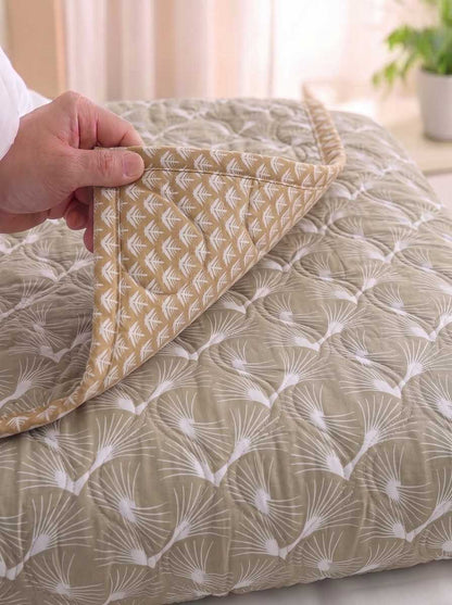 120 GSM Reversible Single Bed Comforter, Lightweight AC Comforter, 90 x 60 Inch | Leafy